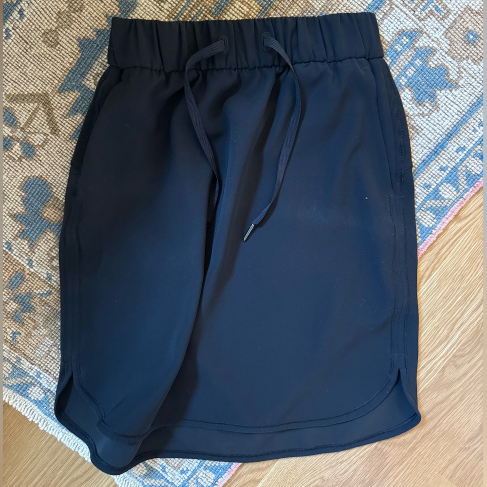 lululemon ON THR FLY SKIRT Size 4